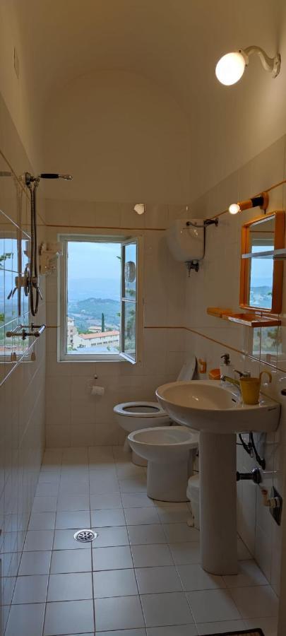 Agli Ippocastani Apartment Perugia Bagian luar foto